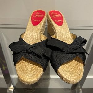 ❣️👠 CHRISTIAN LOUBOUTIN 👠❣️ Authentic Wedges
